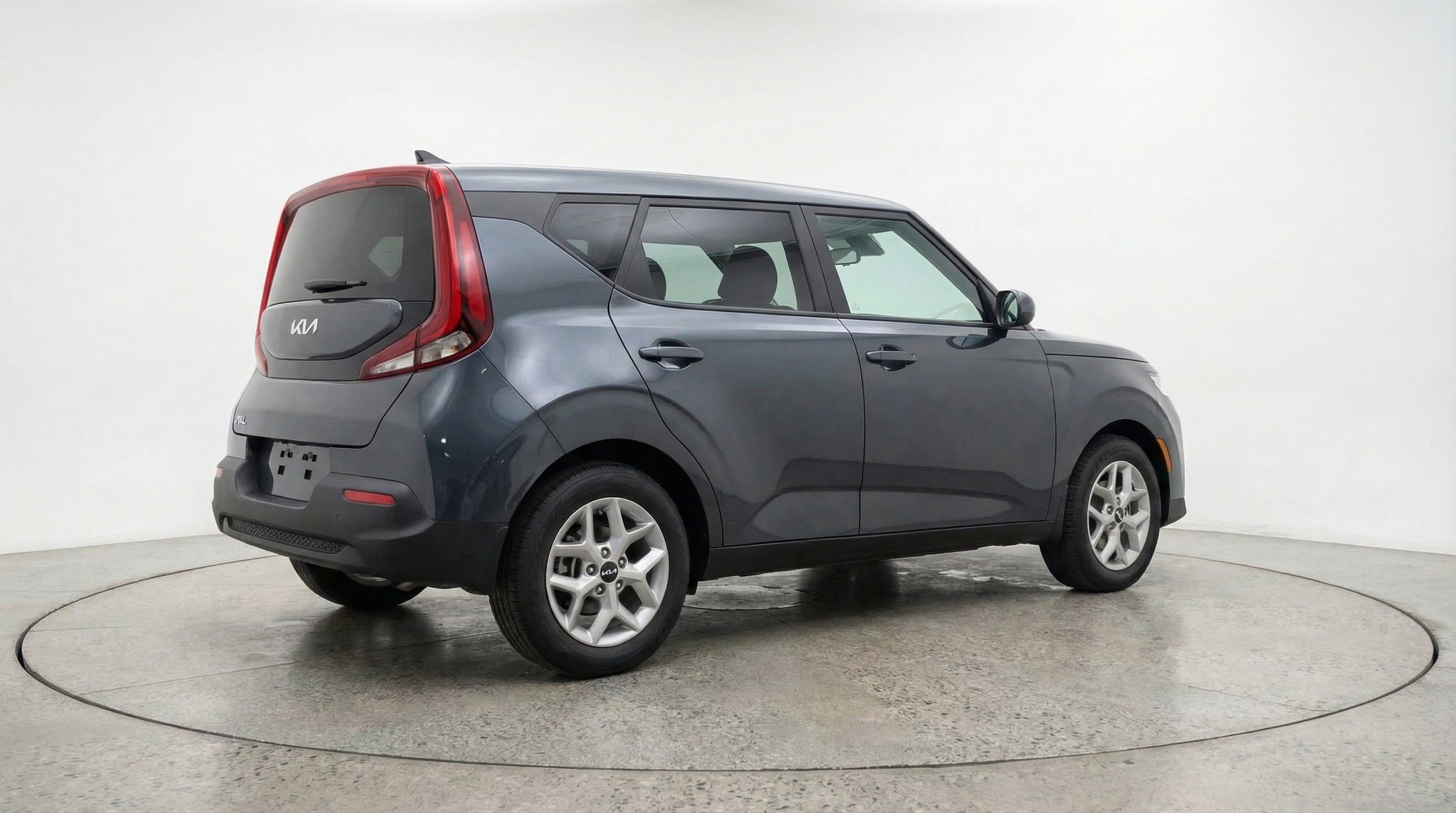 Used 2025 Kia Soul LX w/ LX Technology Package image 9