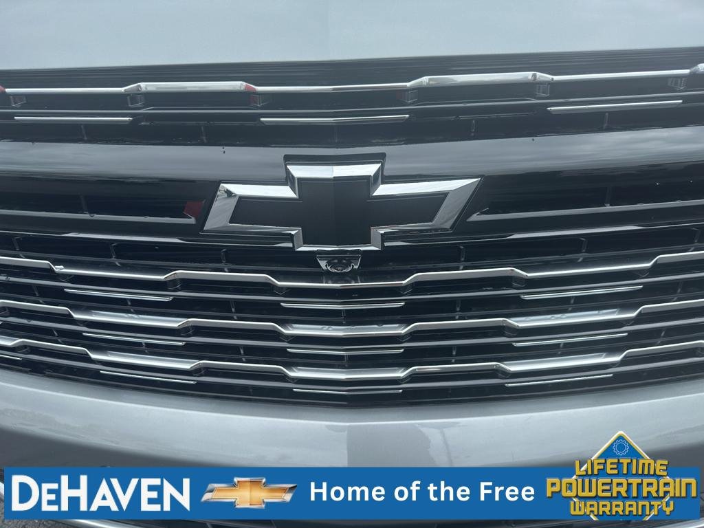 New 2026 Chevrolet Suburban High Country AWD/4WD image 30