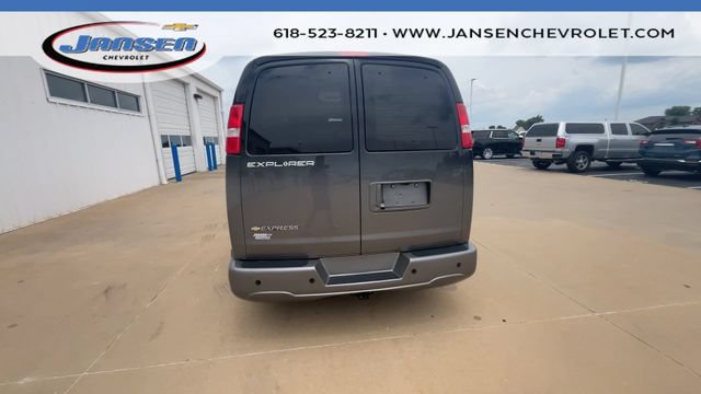 Used 2021 Chevrolet Express 2500 LS w/ Enhanced Convenience Package RWD image 7