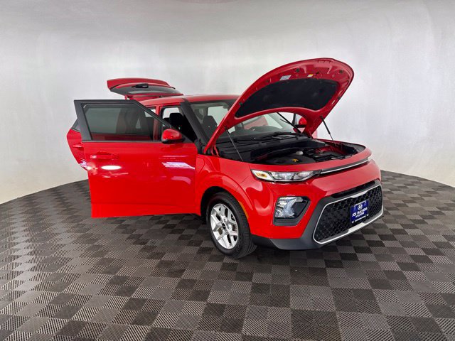 Used 2022 Kia Soul LX w/ Technology Package FWD image 14
