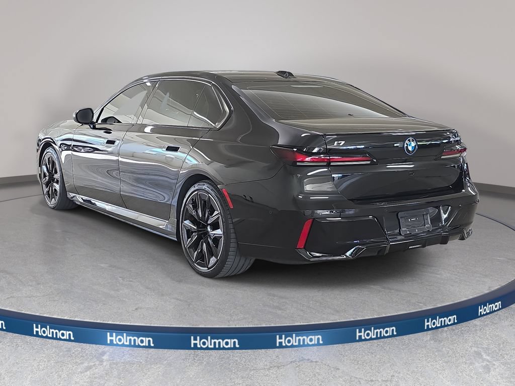 Certified 2023 BMW i7 xDrive60 AWD/4WD image 9