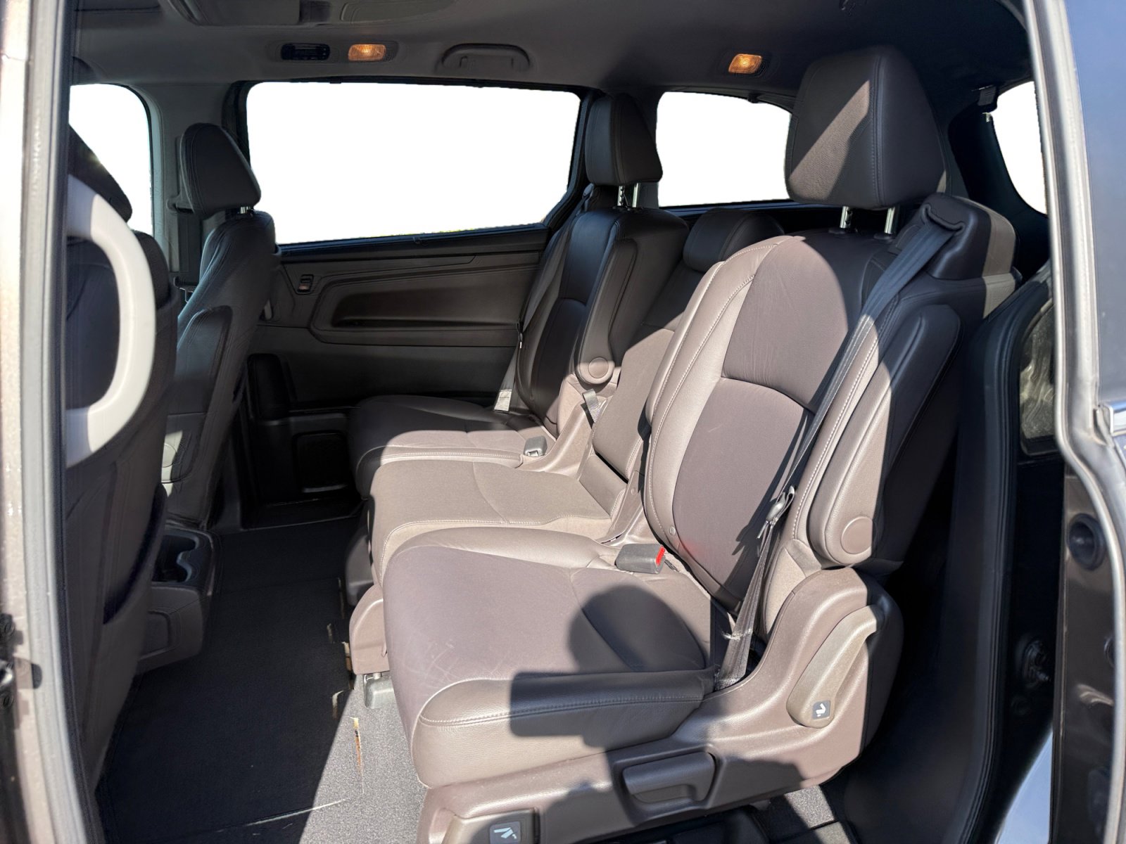 Used 2018 Honda Odyssey EX-L image 16