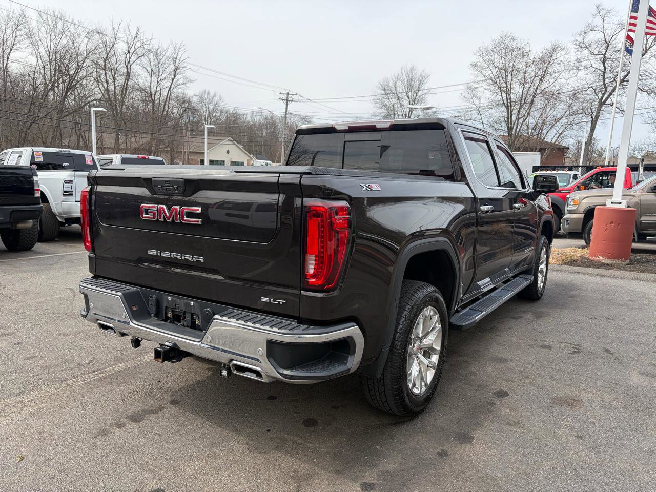 Used 2020 GMC Sierra 1500 SLT w/ SLT Premium Plus Package AWD/4WD image 8