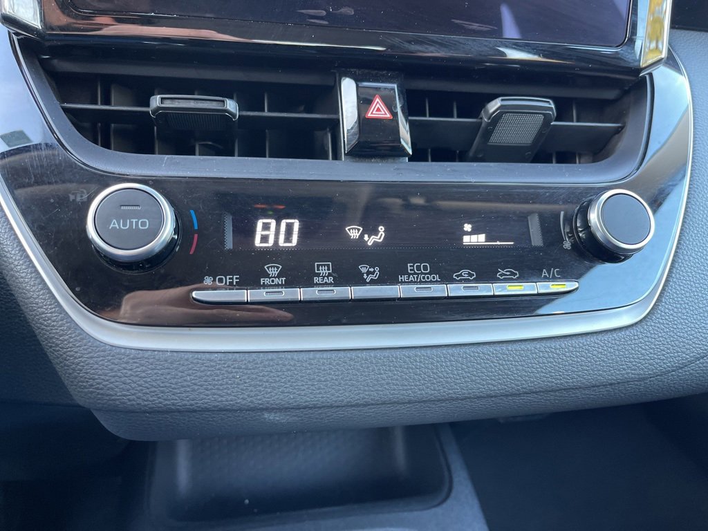 Used 2024 Toyota Corolla LE image 16