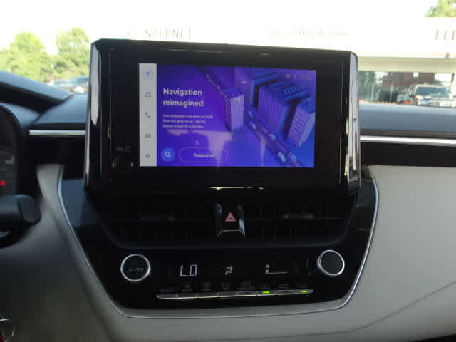 Used 2023 Toyota Corolla LE w/ Carpet Mat Package (TMS) image 28