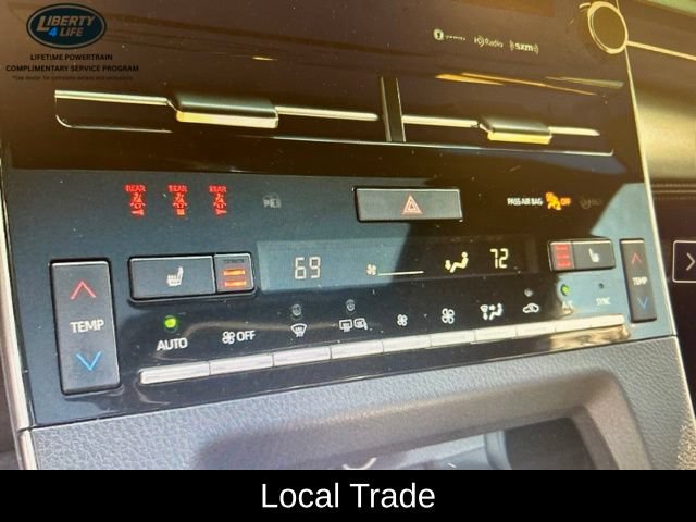 Used 2021 Toyota Avalon XSE FWD image 12