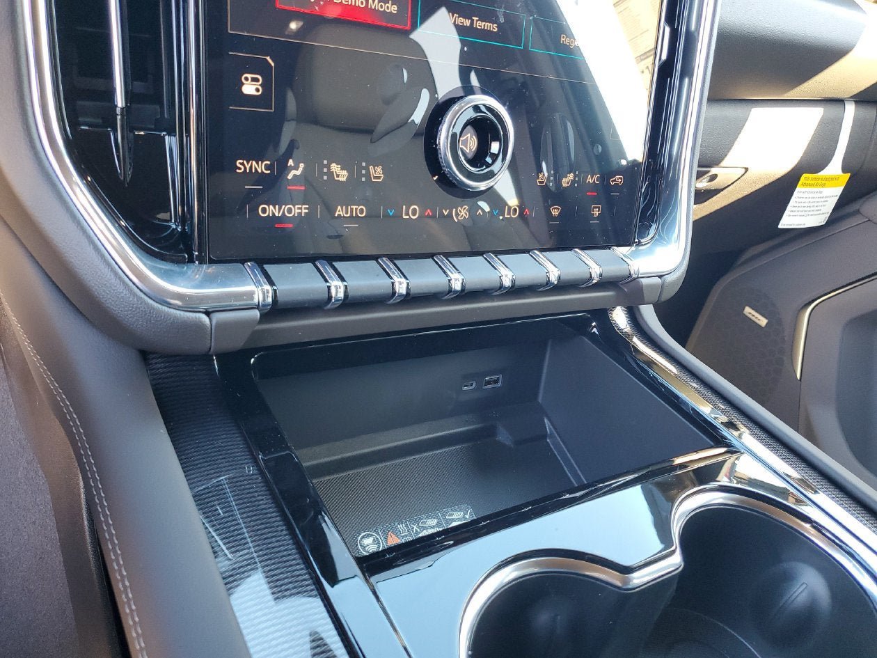 New 2027 GMC Yukon XL Elevation w/ Elevation Preferred Package RWD image 23