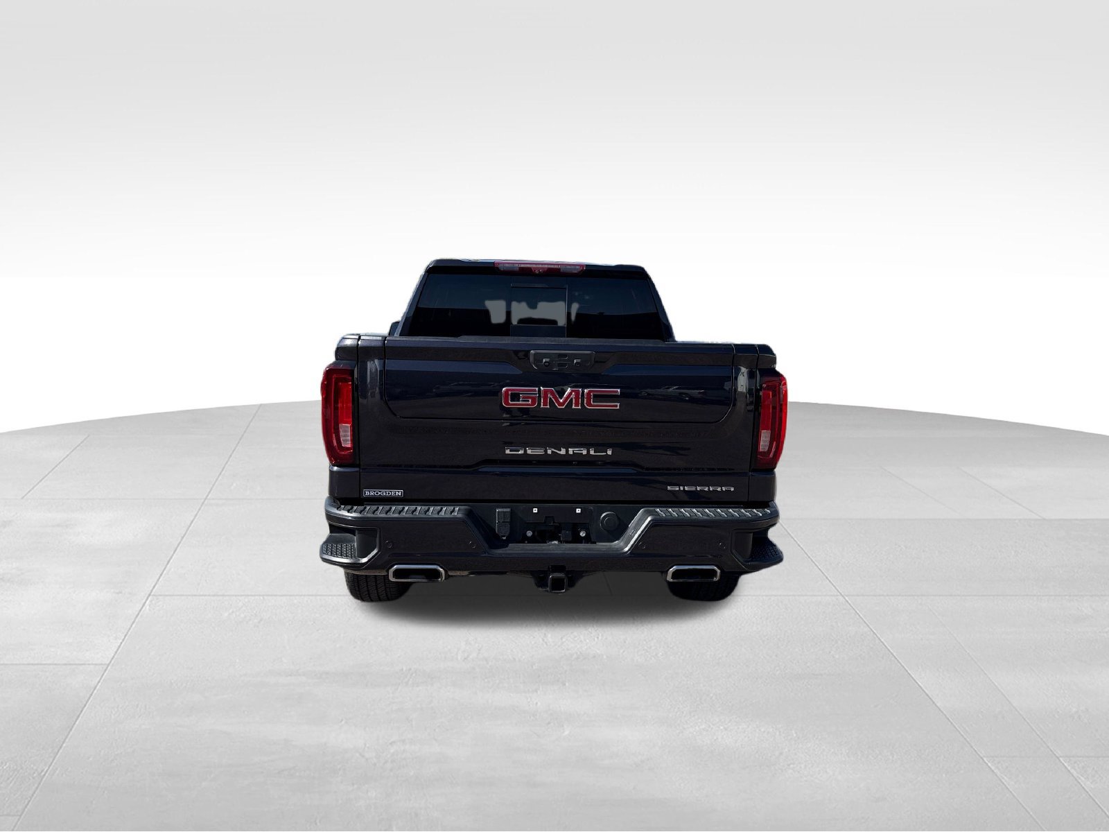 Used 2023 GMC Sierra 1500 Denali w/ Denali Reserve Package AWD/4WD image 11