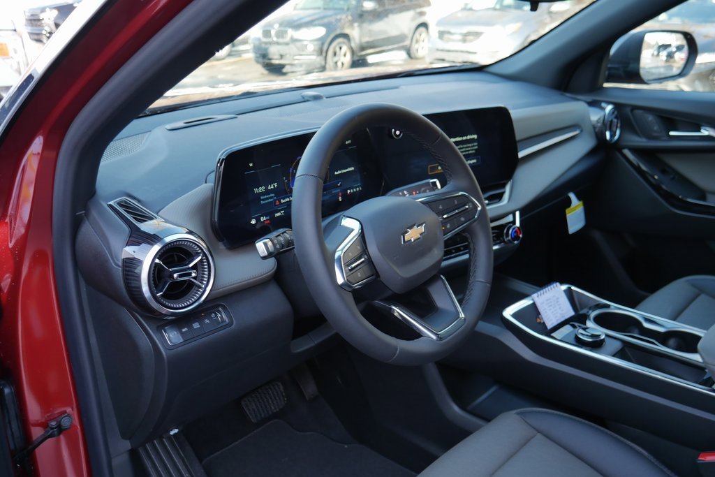 New 2026 Chevrolet Equinox LT image 10