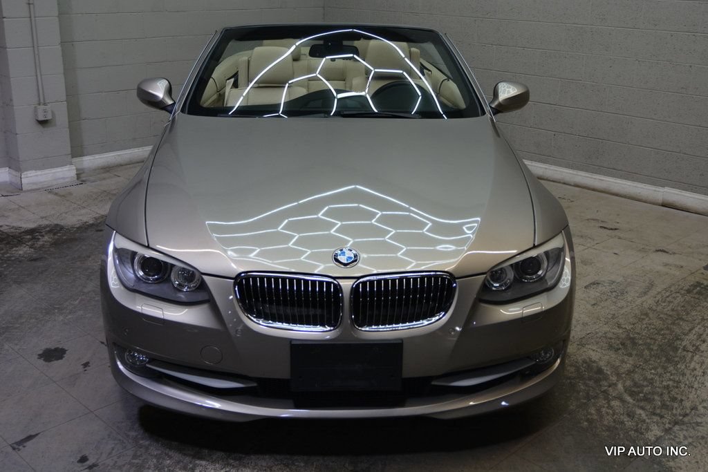 Used 2011 BMW 328i Convertible RWD image 5