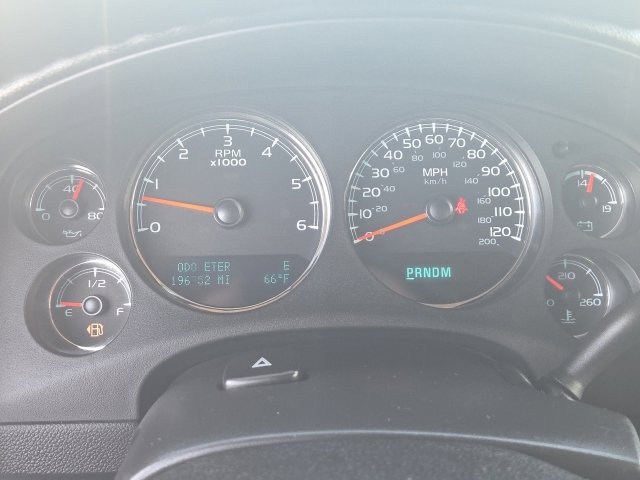 Used 2012 GMC Yukon XL SLT w/ SLT-2 Equipment Package image 17