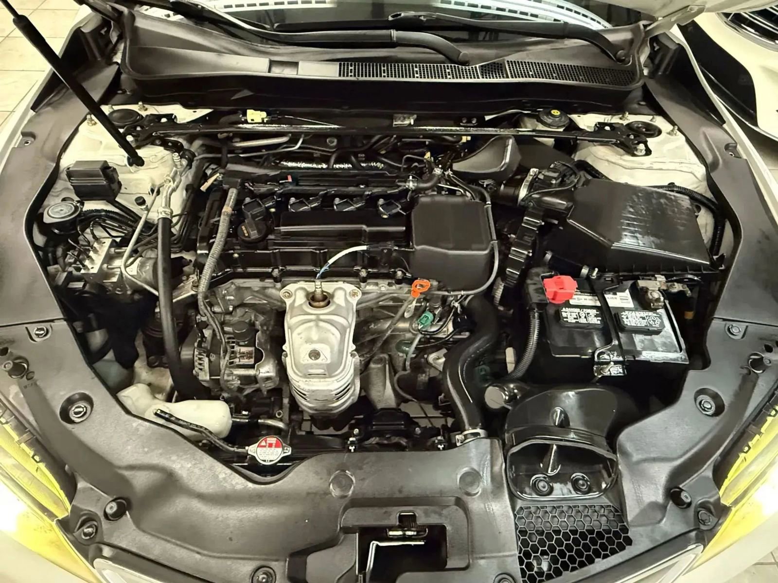 Used 2015 Acura TLX image 36