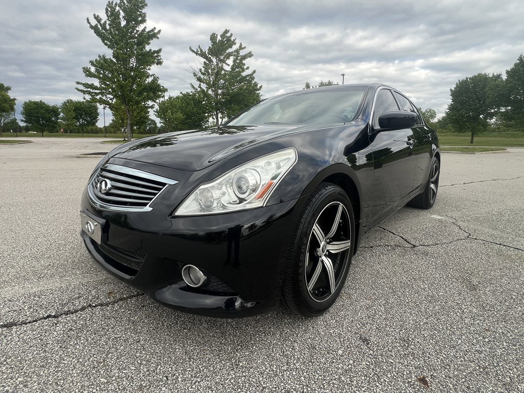 Used 2011 INFINITI G37 x Sedan w/ Premium Pkg