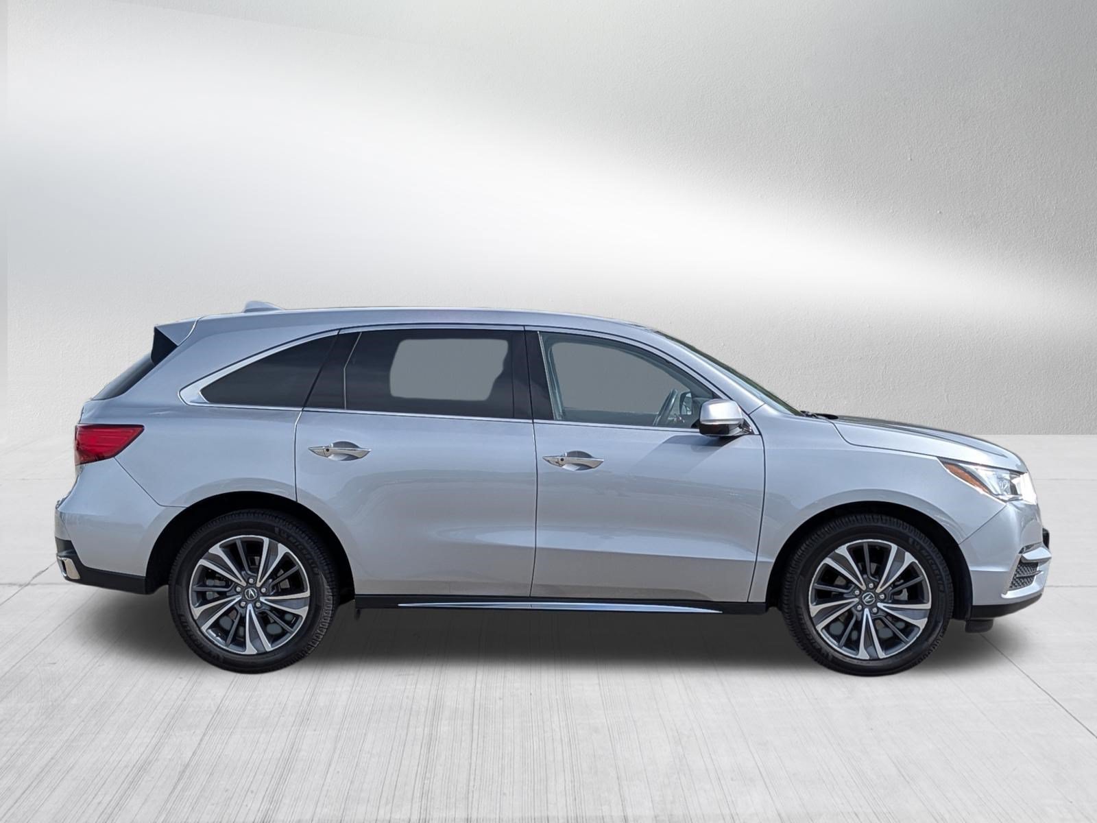 Used 2019 Acura MDX w/ Technology Package AWD/4WD image 8