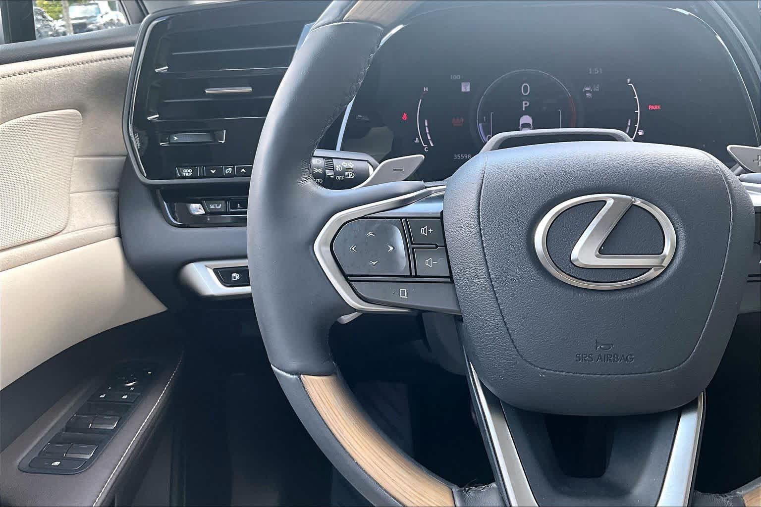 Used 2023 Lexus RX 350 FWD w/ Accessory Package (Z1) image 25