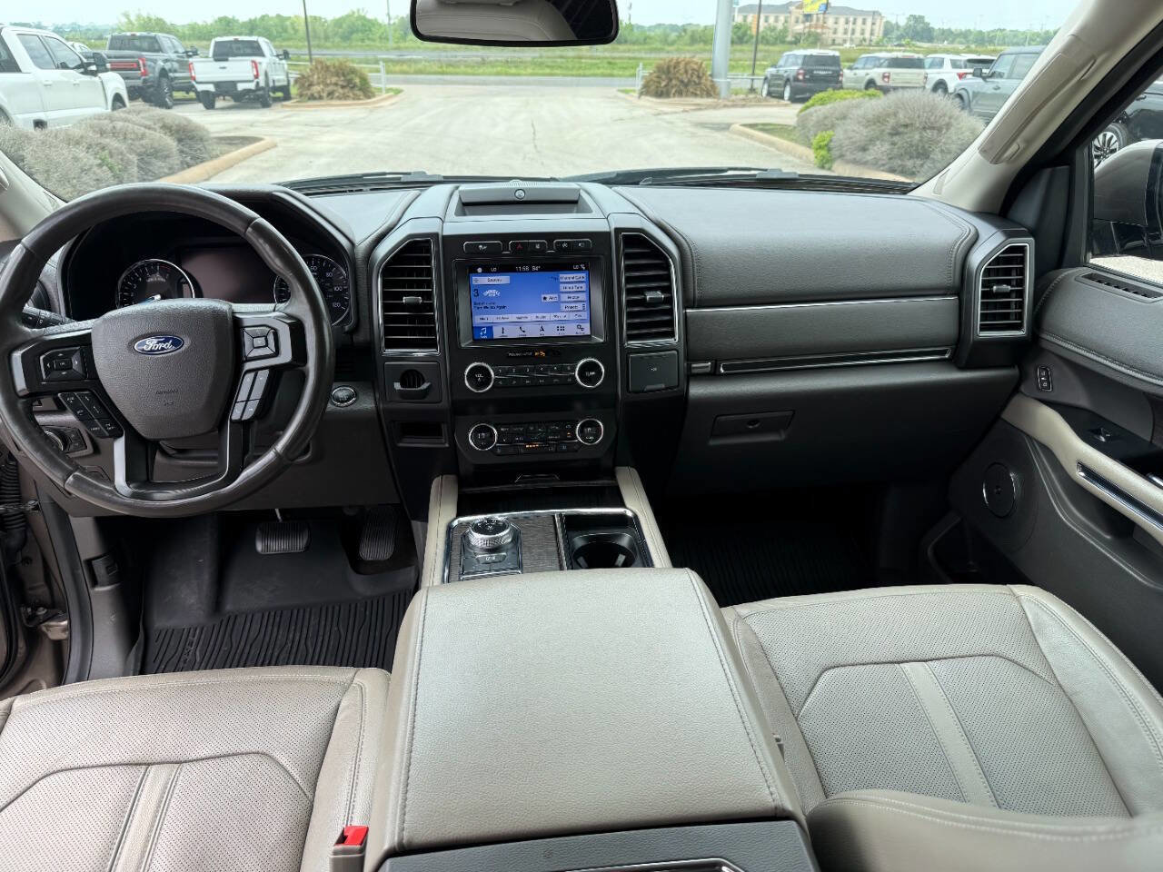 Used 2019 Ford Expedition Limited w/ Equipment Group 302A RWD image 17