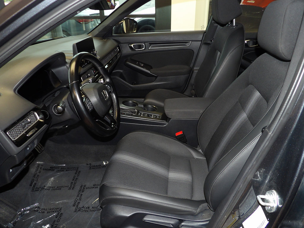 Used 2025 Honda Civic Sport image 25
