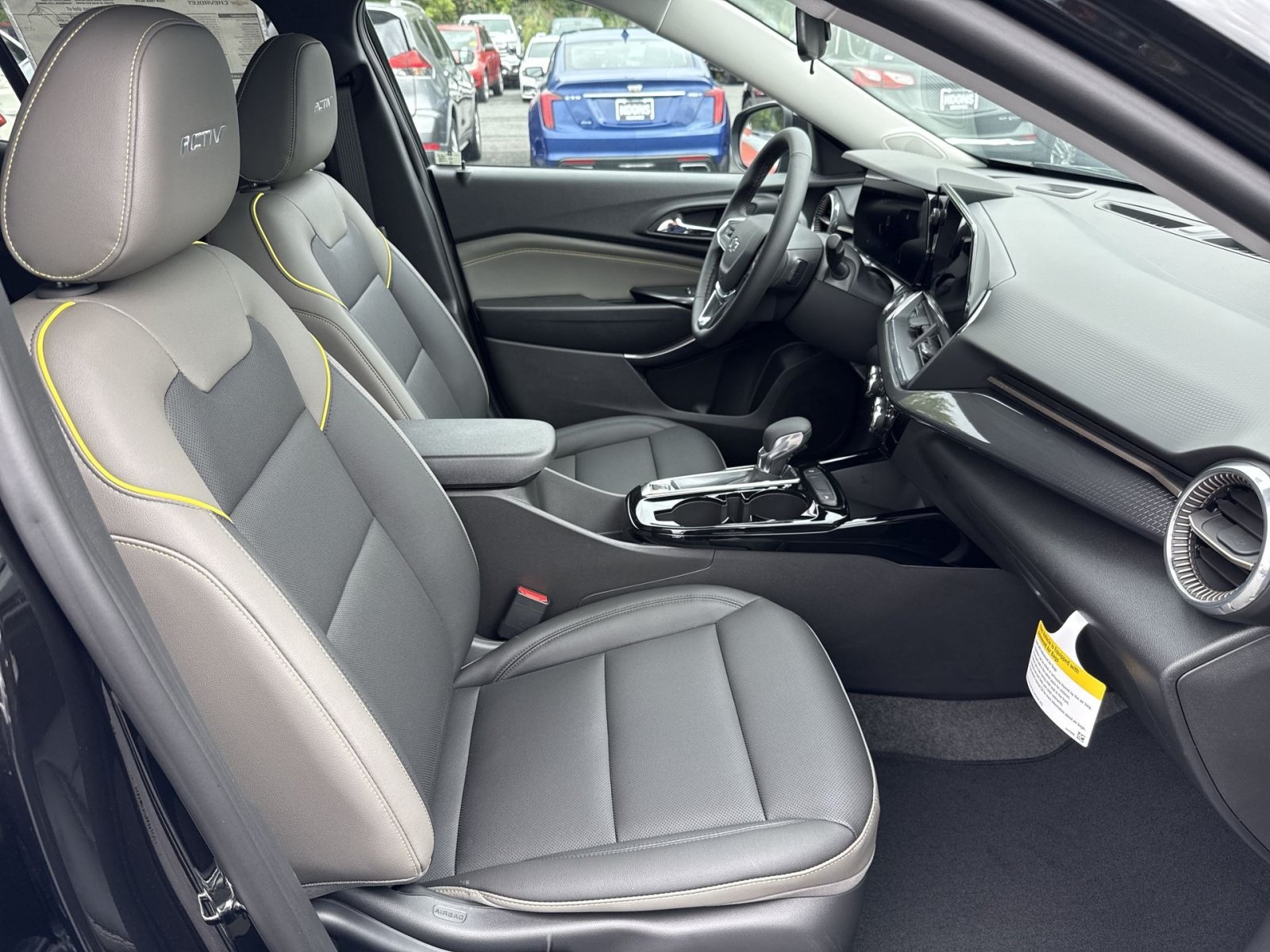 New 2026 Chevrolet Trax ACTIV w/ Driver Confidence Package FWD image 27