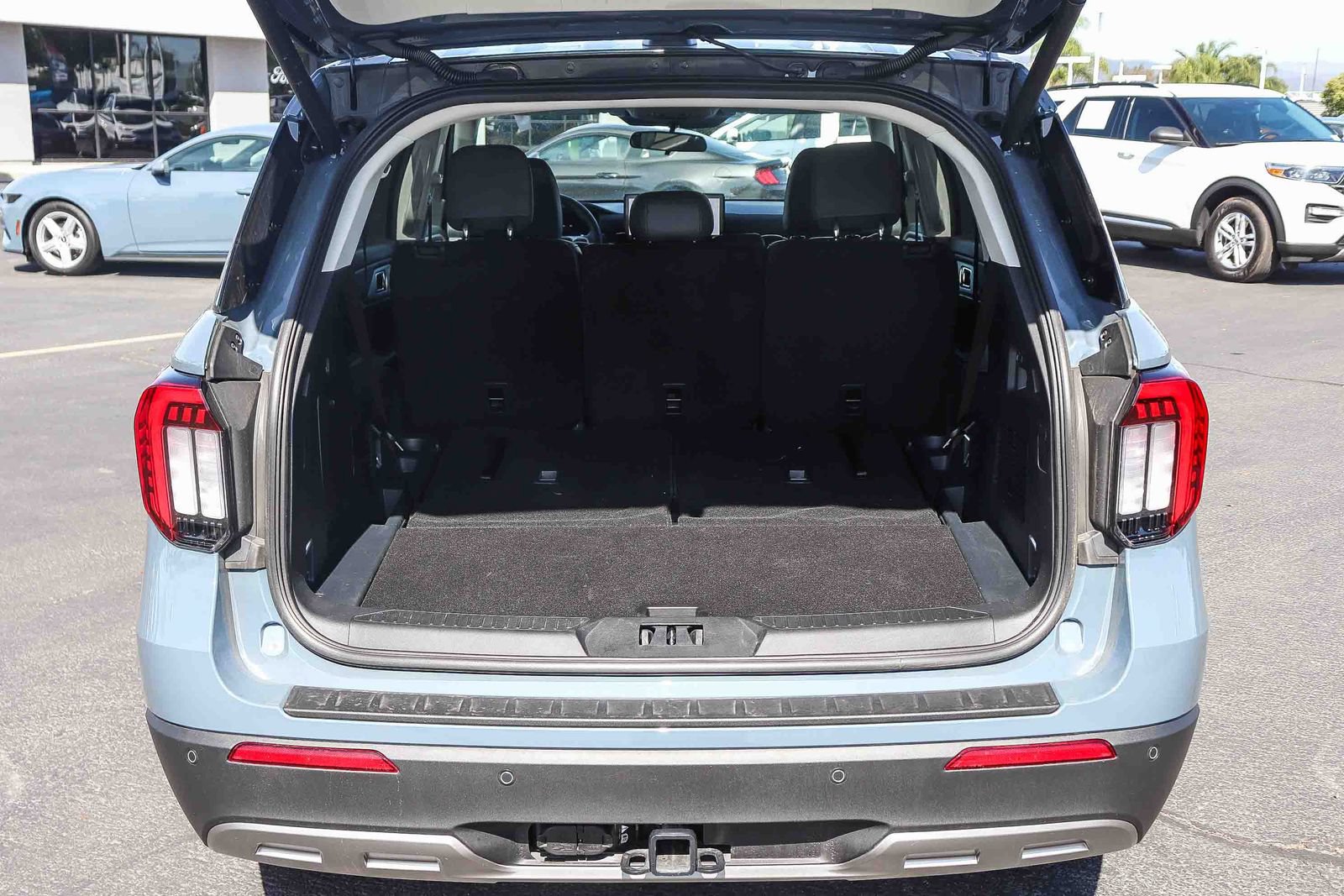 Used 2026 Ford Explorer Active w/ Active Comfort Package RWD image 27