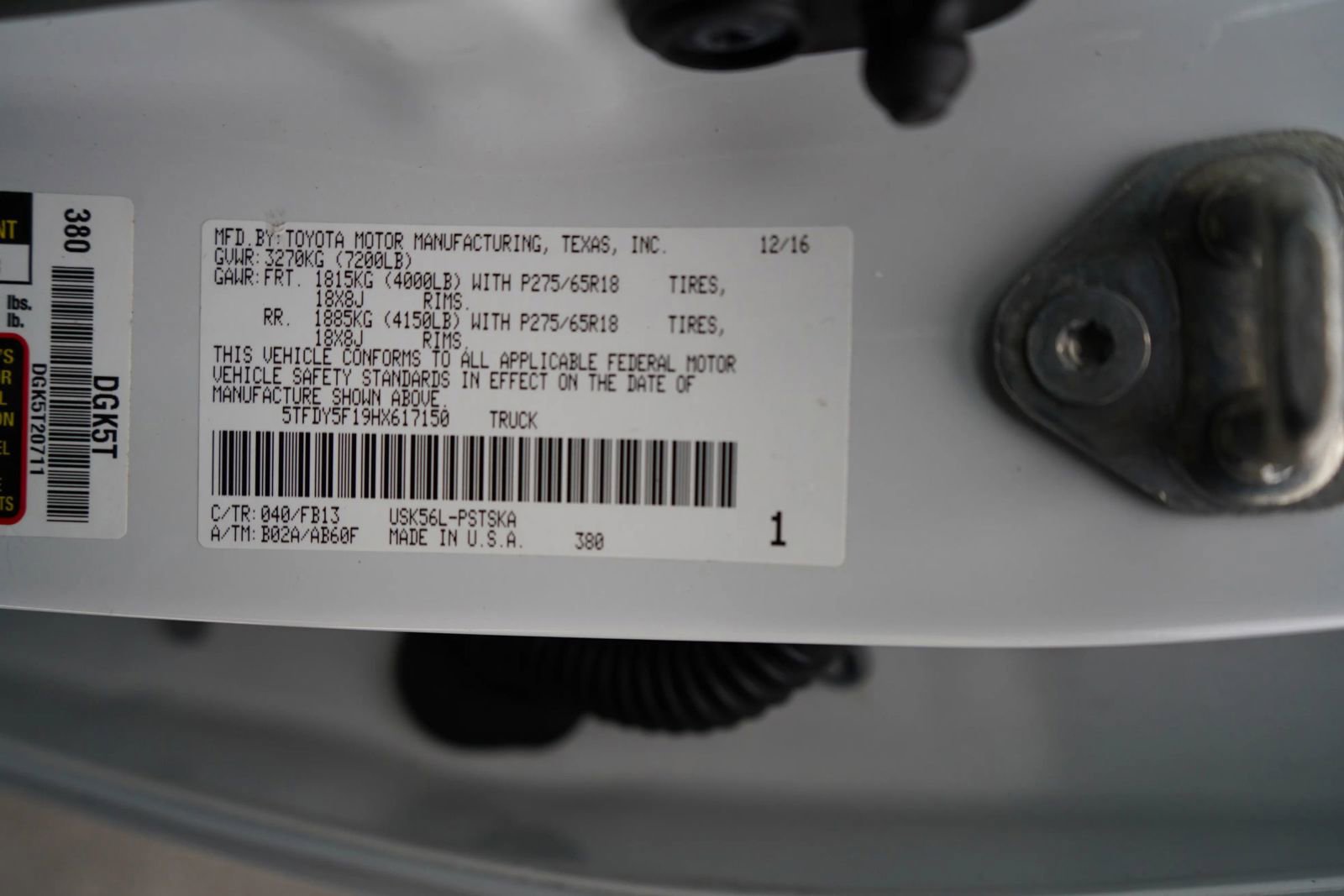 Used 2017 Toyota Tundra SR5 image 8