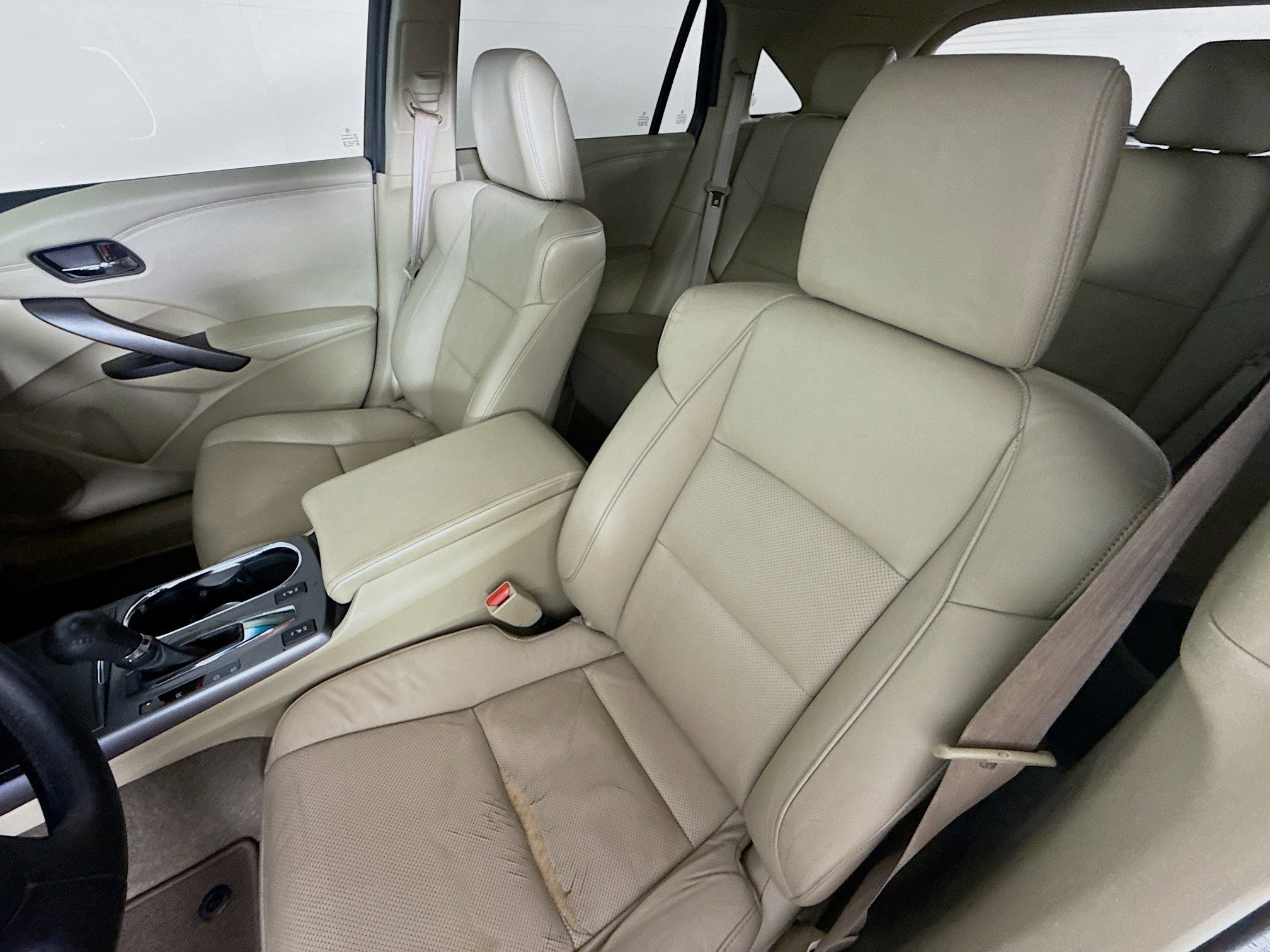 Used 2015 Acura RDX FWD image 25