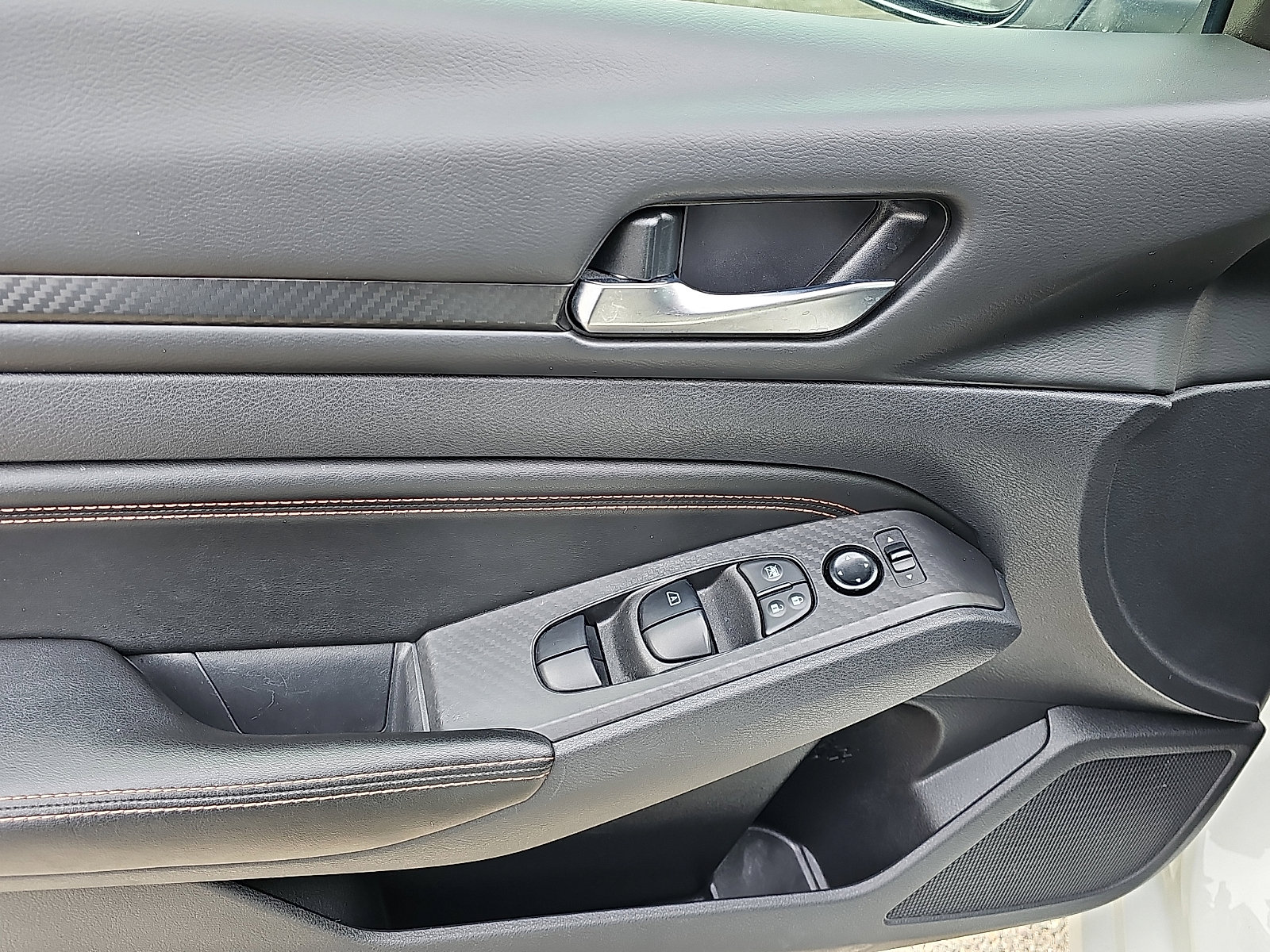 Certified 2022 Nissan Altima 2.5 SR image 13