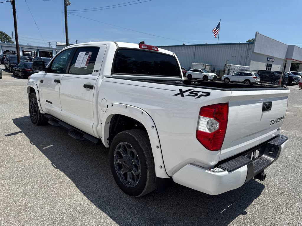 Used 2020 Toyota Tundra SR5 w/ SR5 Leather Package RWD image 5