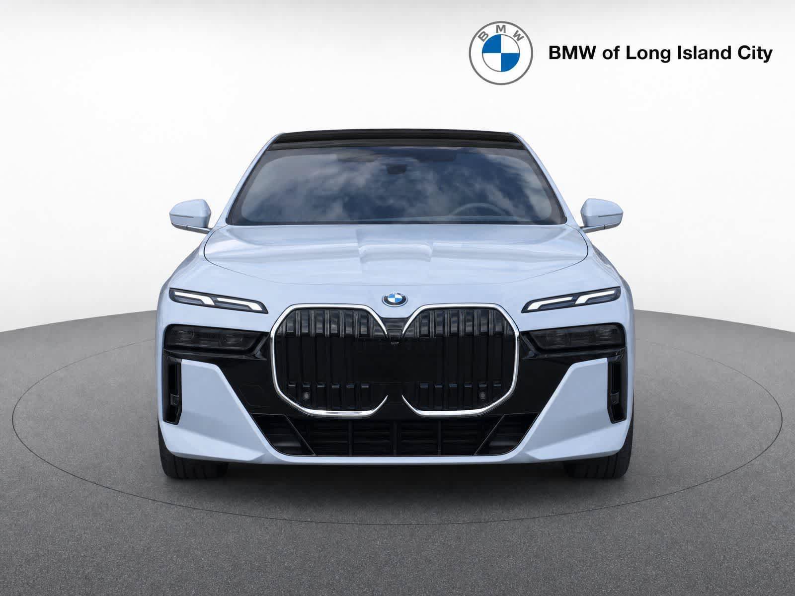 New 2026 BMW 740i xDrive AWD/4WD image 2