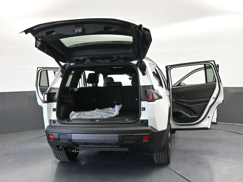 New 2026 Jeep Cherokee Overland image 72