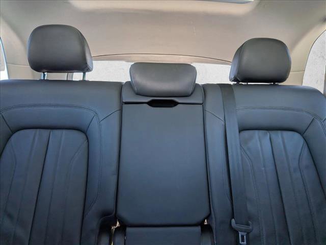 Used 2018 Audi Q5 Premium image 15