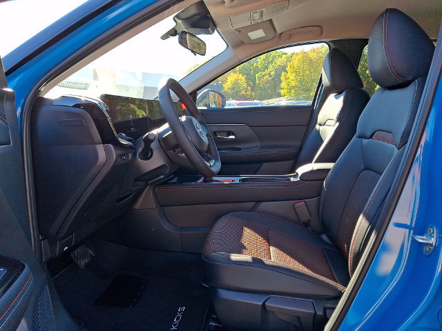 New 2027 Nissan Kicks SR AWD/4WD image 5