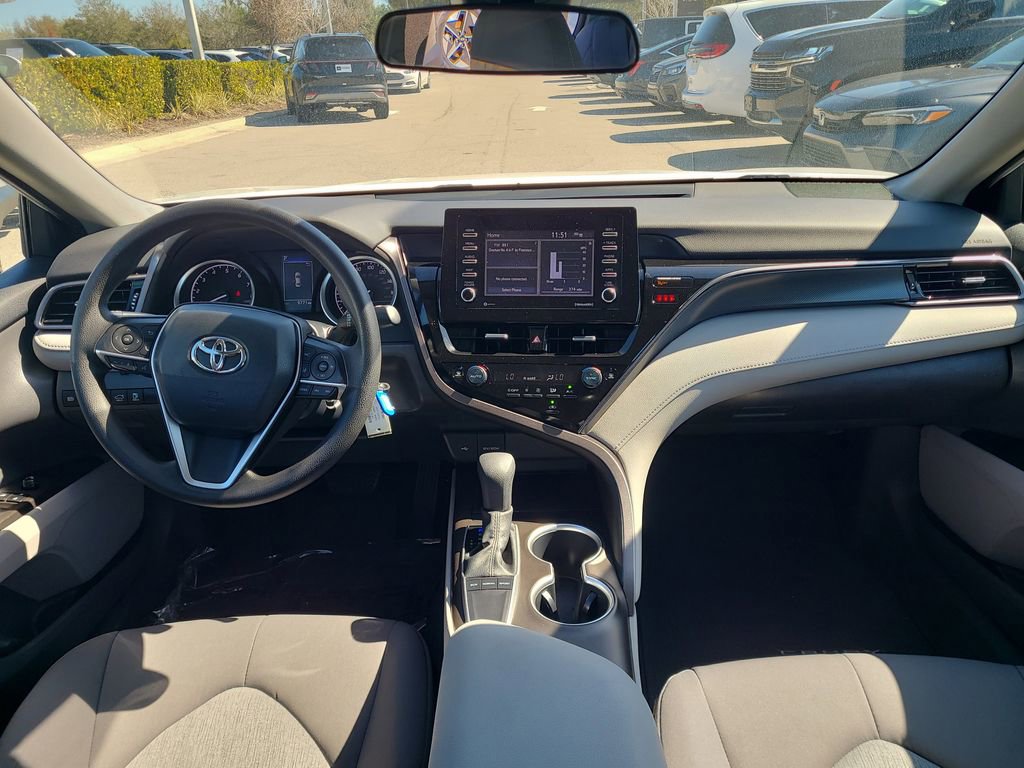 Used 2023 Toyota Camry LE image 18