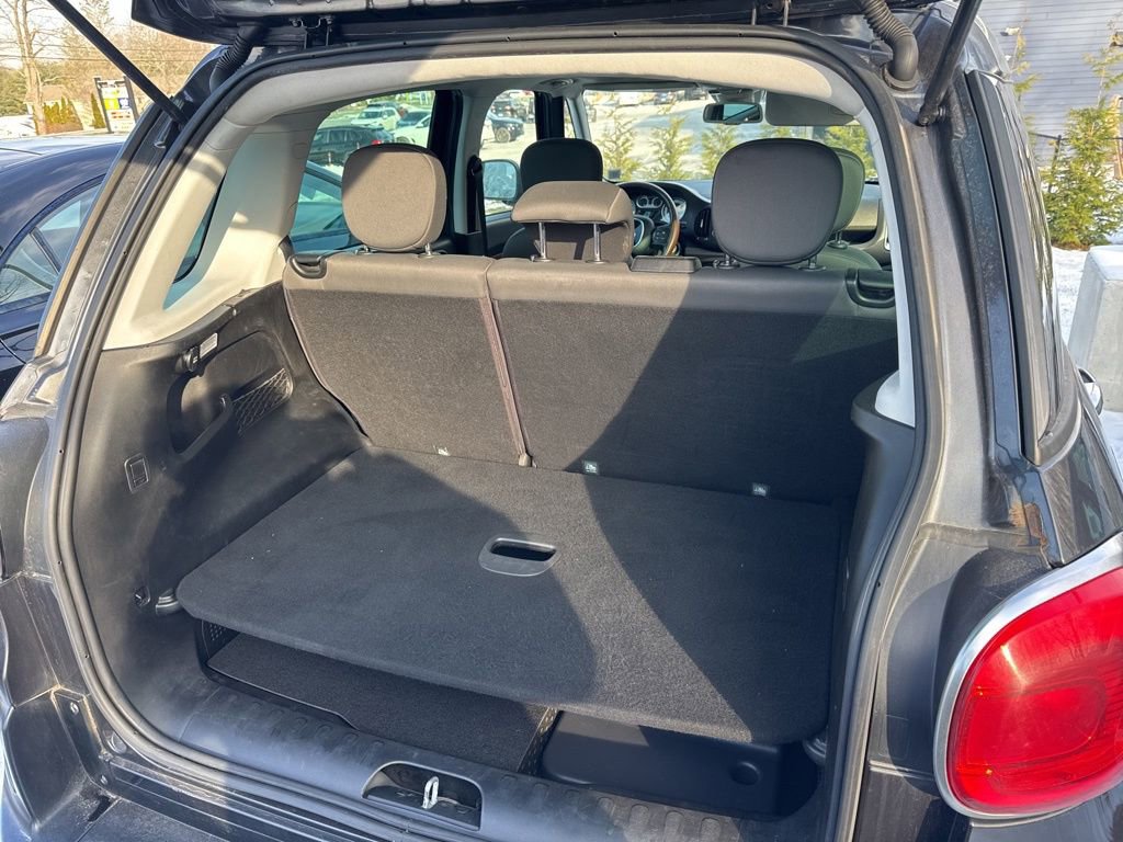 Used 2014 FIAT 500L Trekking w/ Popular Equipment Group image 31