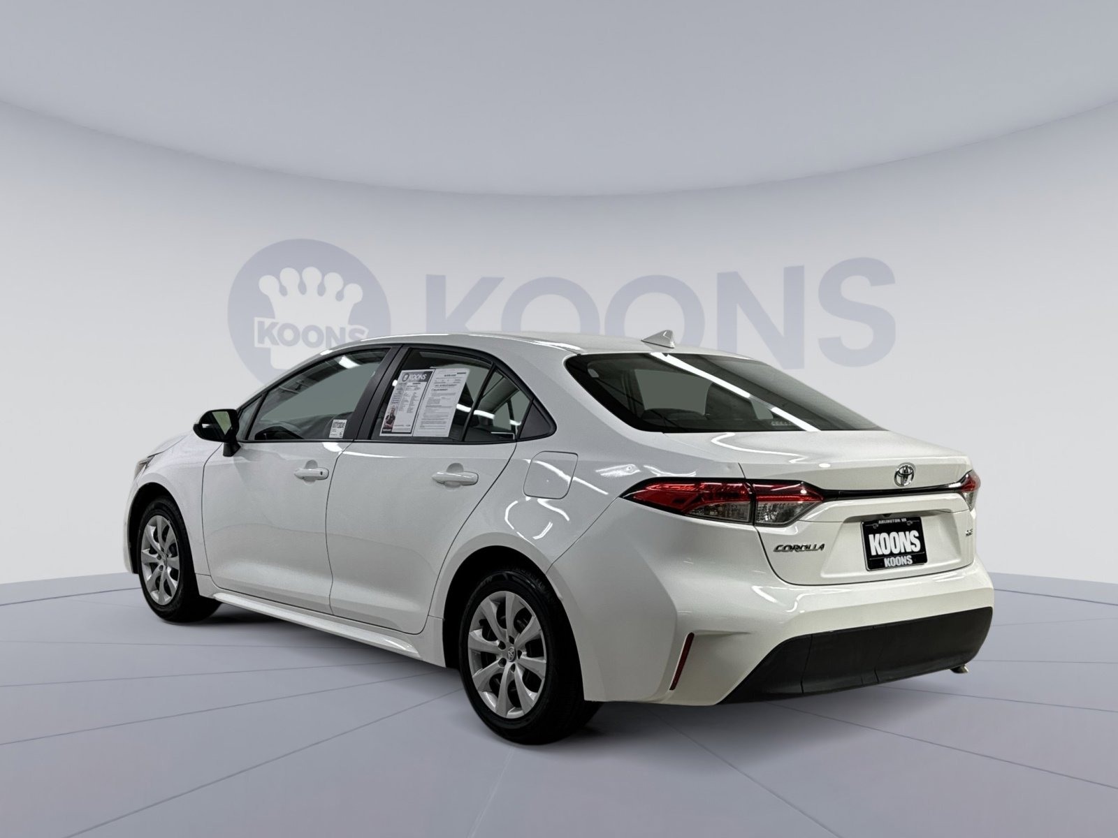 Used 2023 Toyota Corolla LE image 10