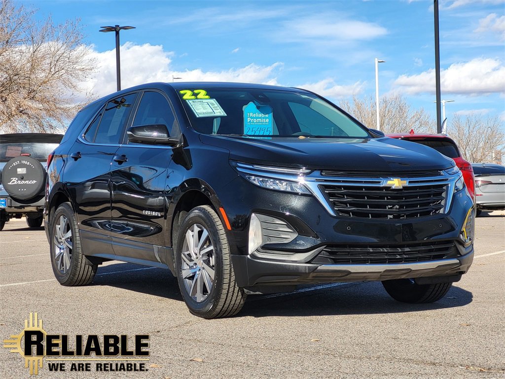 Used 2022 Chevrolet Equinox LT image 1