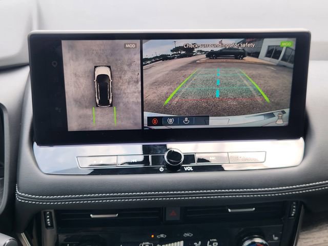 Used 2024 Nissan Rogue Platinum w/ Platinum Premium Package FWD image 14