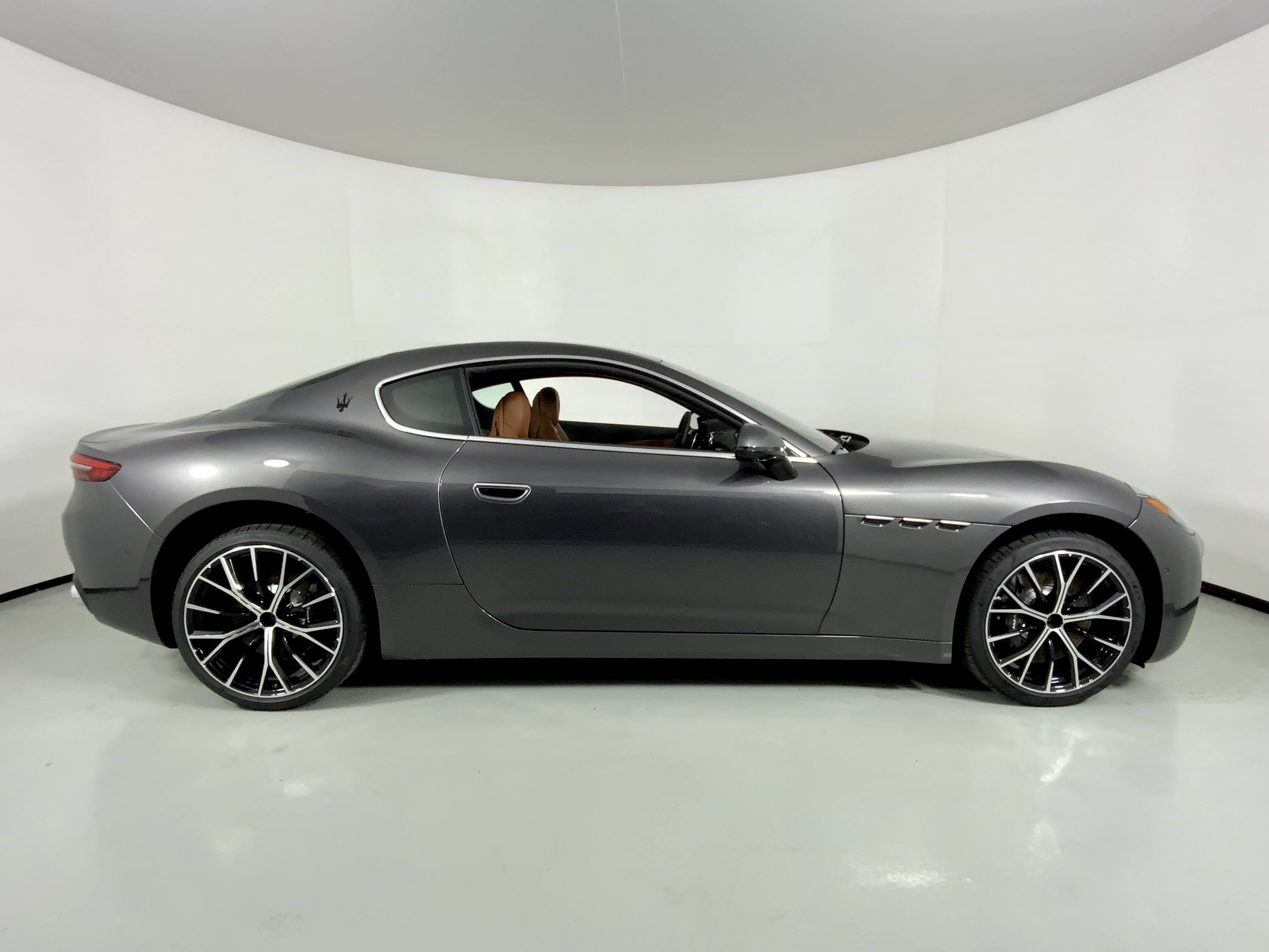 New 2026 Maserati GranTurismo Modena image 3