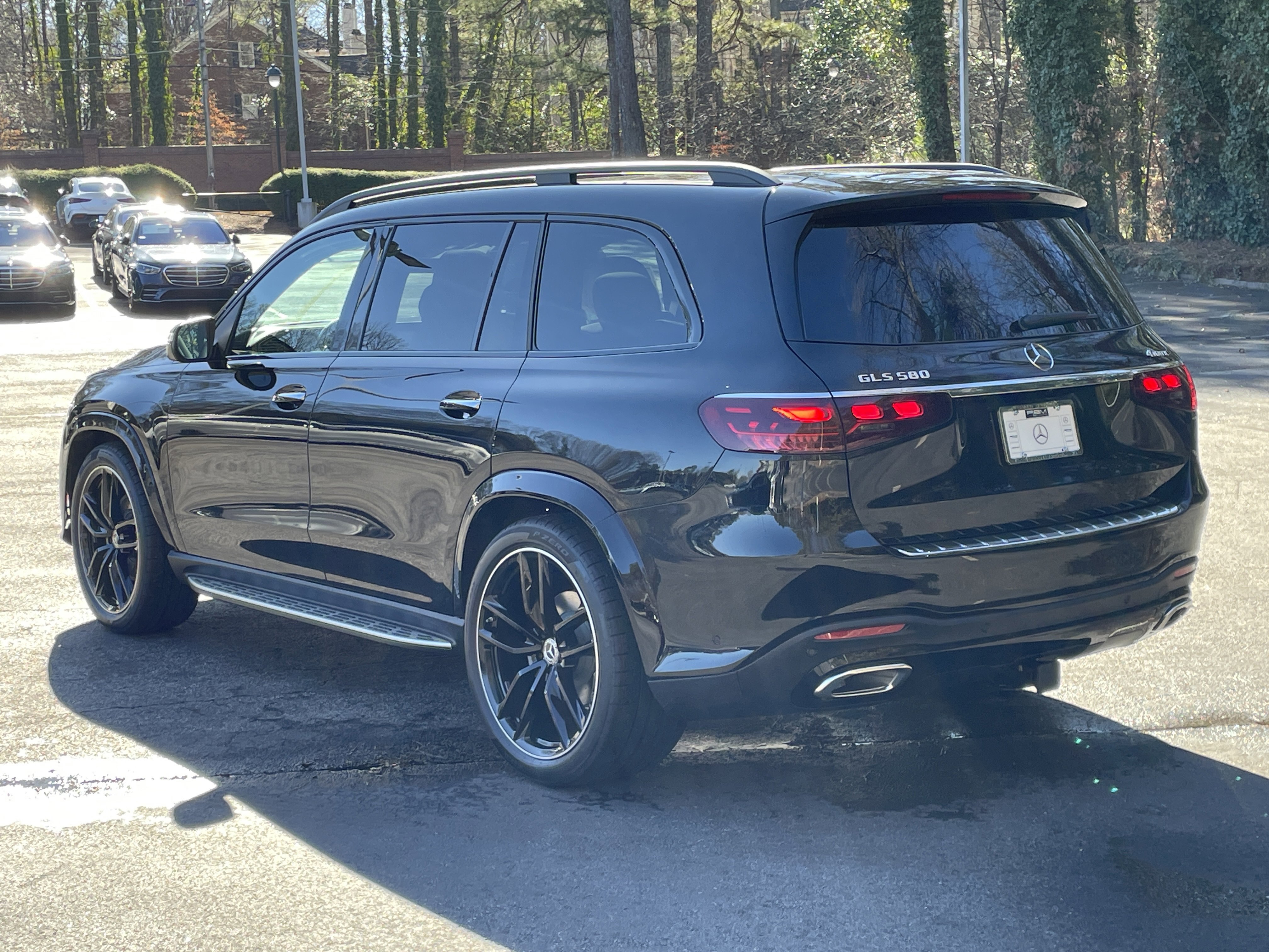 New 2026 Mercedes-Benz GLS 580 4MATIC image 12