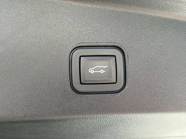 Certified 2024 Cadillac Lyriq Luxury w/ LPO, Floor Liner Package AWD/4WD image 11