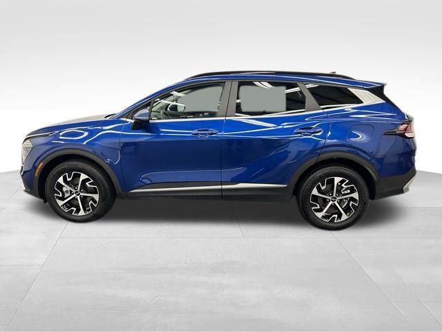 Used 2025 Kia Sportage EX w/ Premium Package image 6