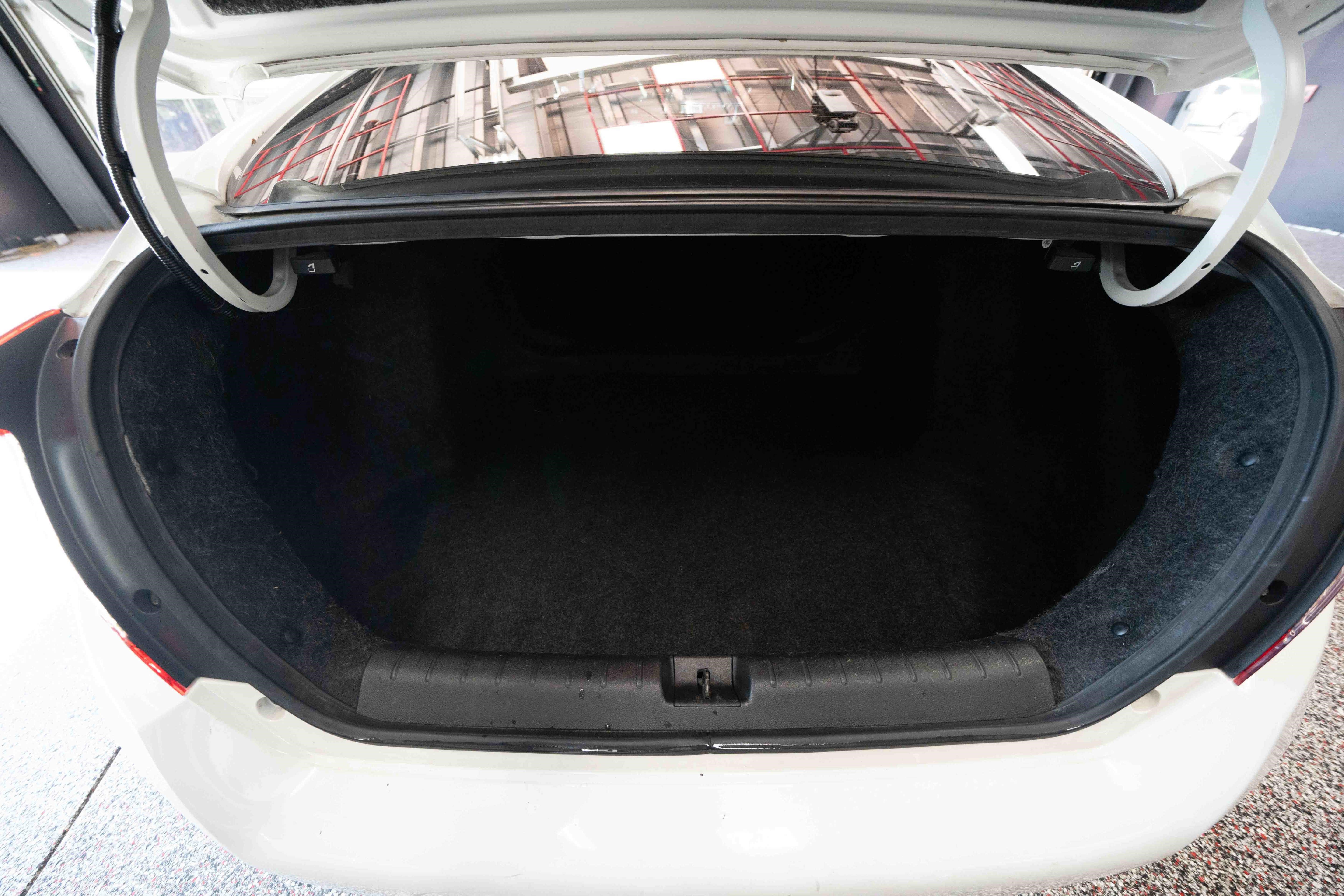 Used 2018 Honda Civic EX image 27