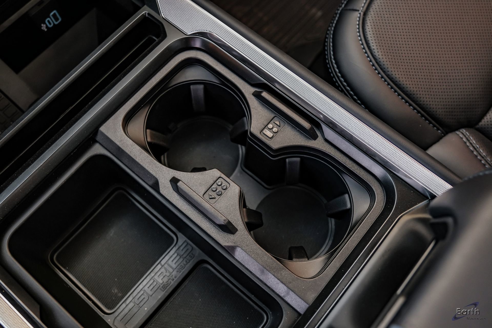 Used 2026 Ford F450 Platinum w/ FX4 Off-Road Package image 67