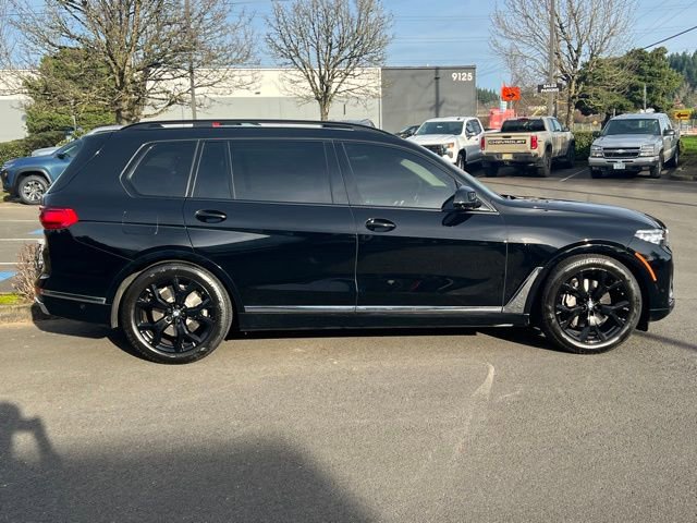 Used 2021 BMW X7 xDrive40i w/ Premium Package image 10
