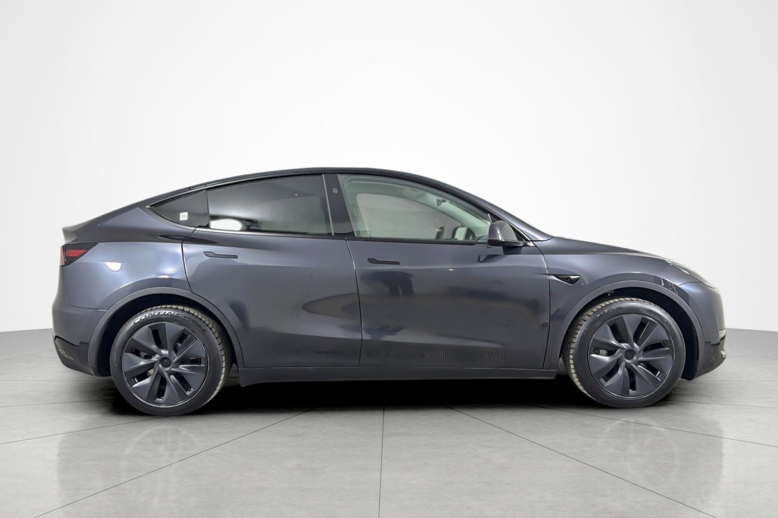 Used 2025 Tesla Model Y Long Range AWD/4WD image 6