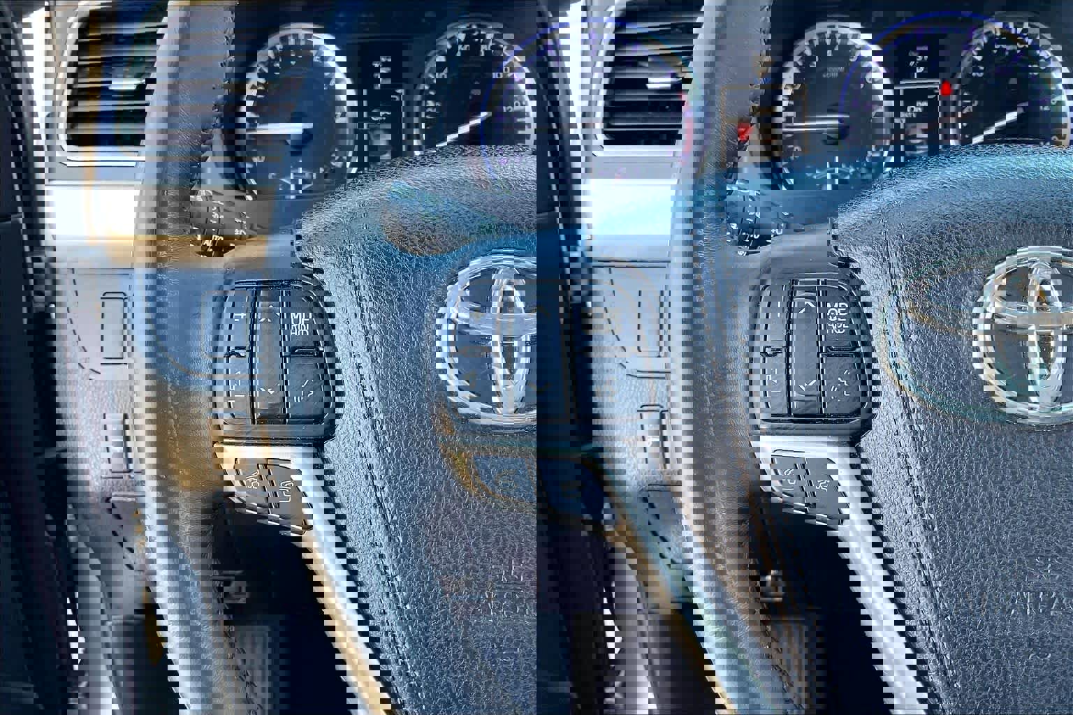 Used 2016 Toyota Highlander XLE image 21