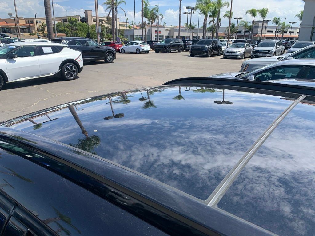 Certified 2023 Kia Sportage SX Prestige AWD/4WD image 9