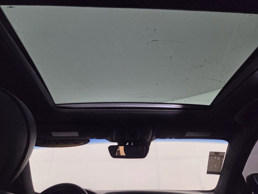 Used 2018 Genesis G80 3.3T Sport image 27