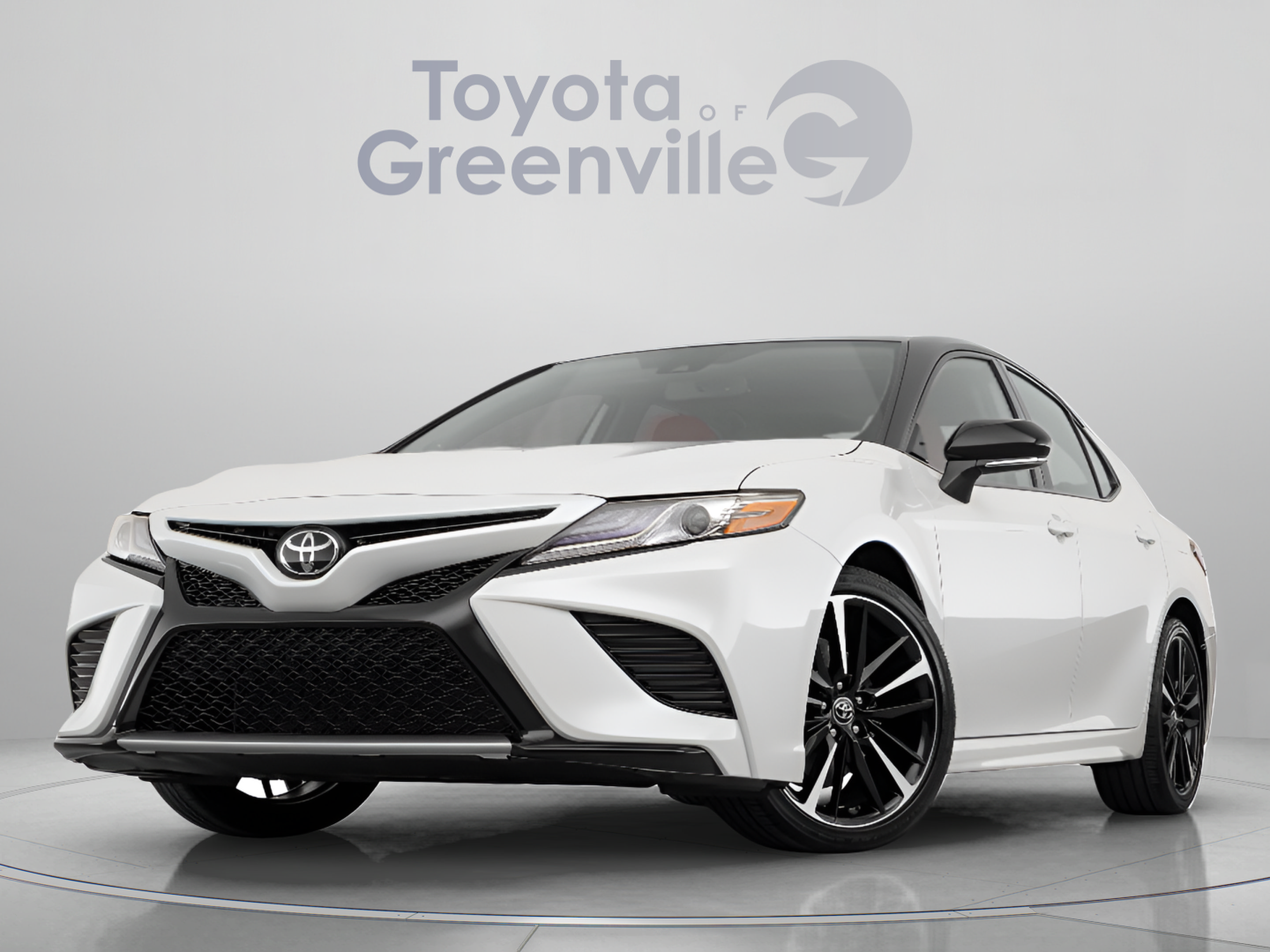 Used 2020 Toyota Camry XSE FWD image 10