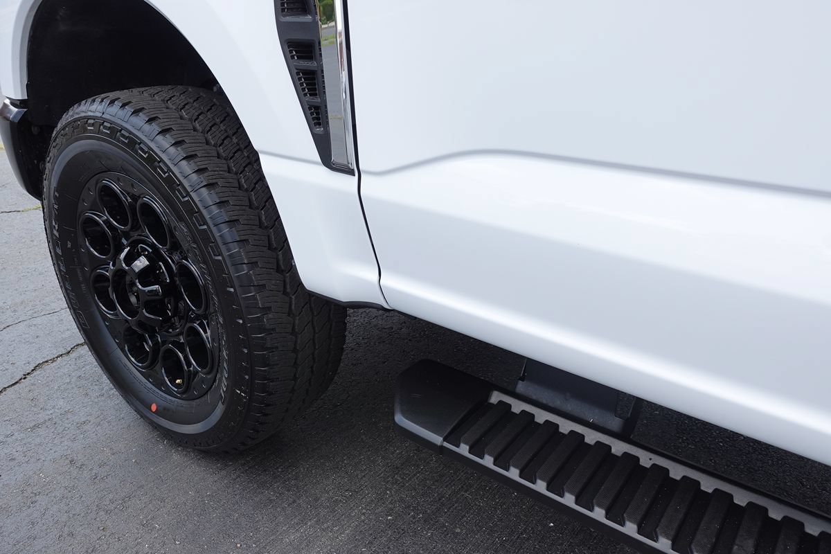 Used 2024 Ford F350 XL w/ XL Off-Road Package AWD/4WD image 12