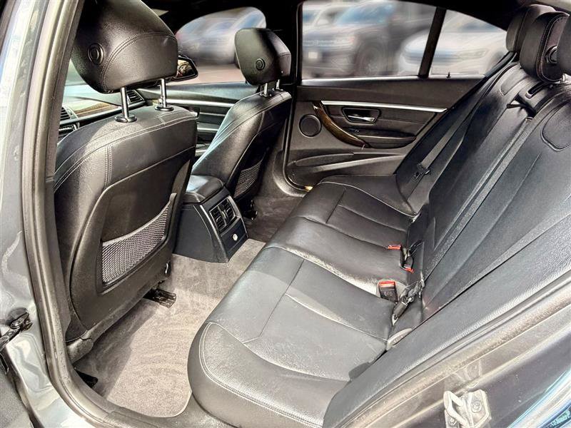 Used 2016 BMW 328i Sedan RWD image 9